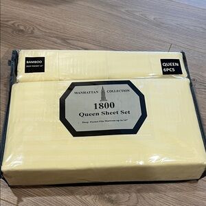 Manhattan Collection 1800 Queen Sheet Set in Pale Yellow